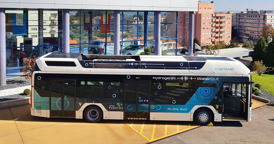 entwicklung von brennstoffzellenbussen
