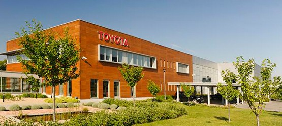 1991: Toyota Motor Hungary wird gegründet.