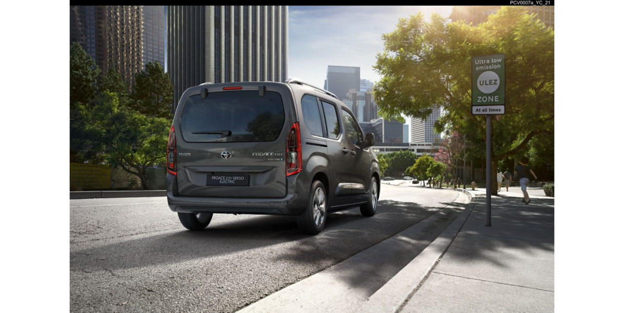 proace city verso ev