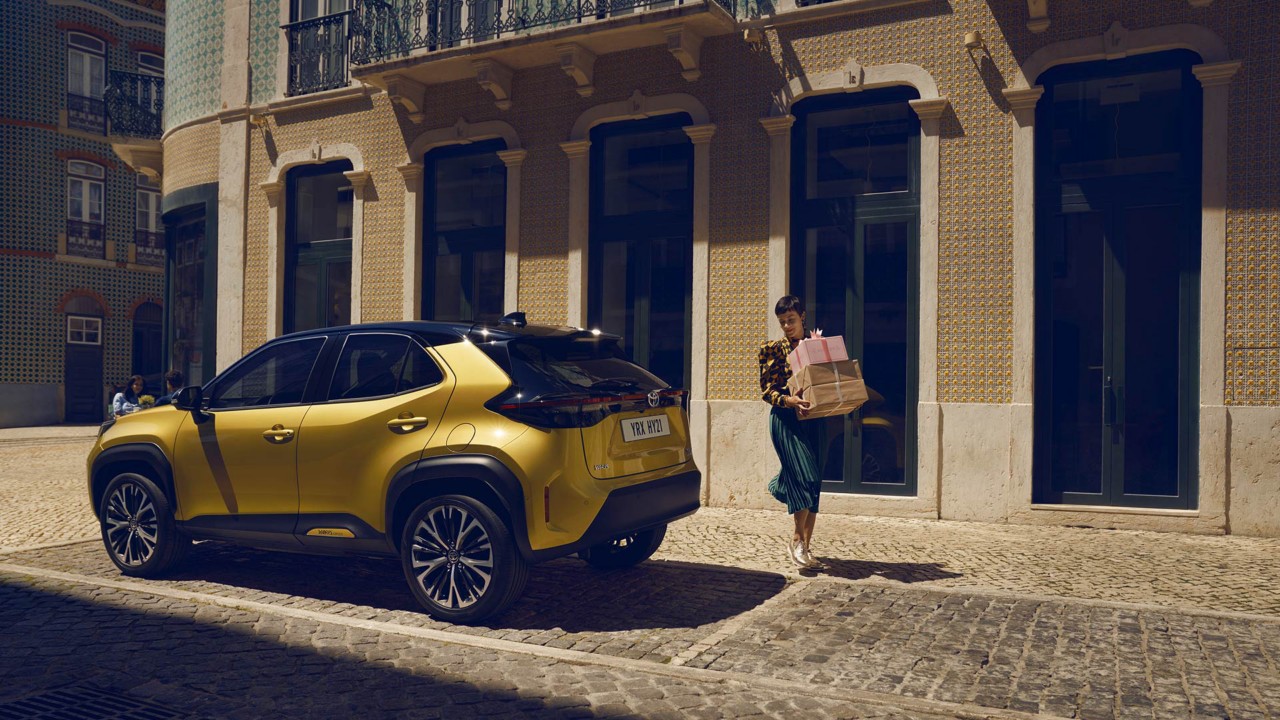 01-toyota-yaris-cross-galerie-aussenausstattung-1
