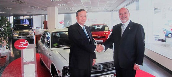 1973: Toyota Canarias wird gegründet und beginnt , Toyota-Fahrzeuge auf den Kanarischen Inseln zu importieren.